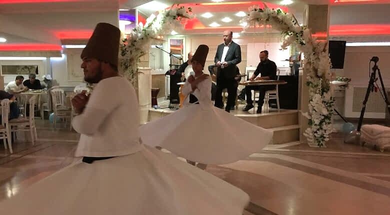 İslami Düğünlerde Semazen Gösterisi